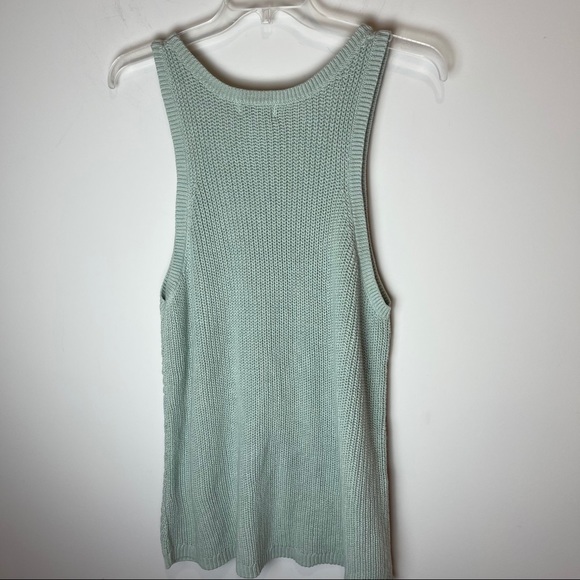 Ava & Viv Light Green Sleeveless Knit Sweater - Picture 9 of 10